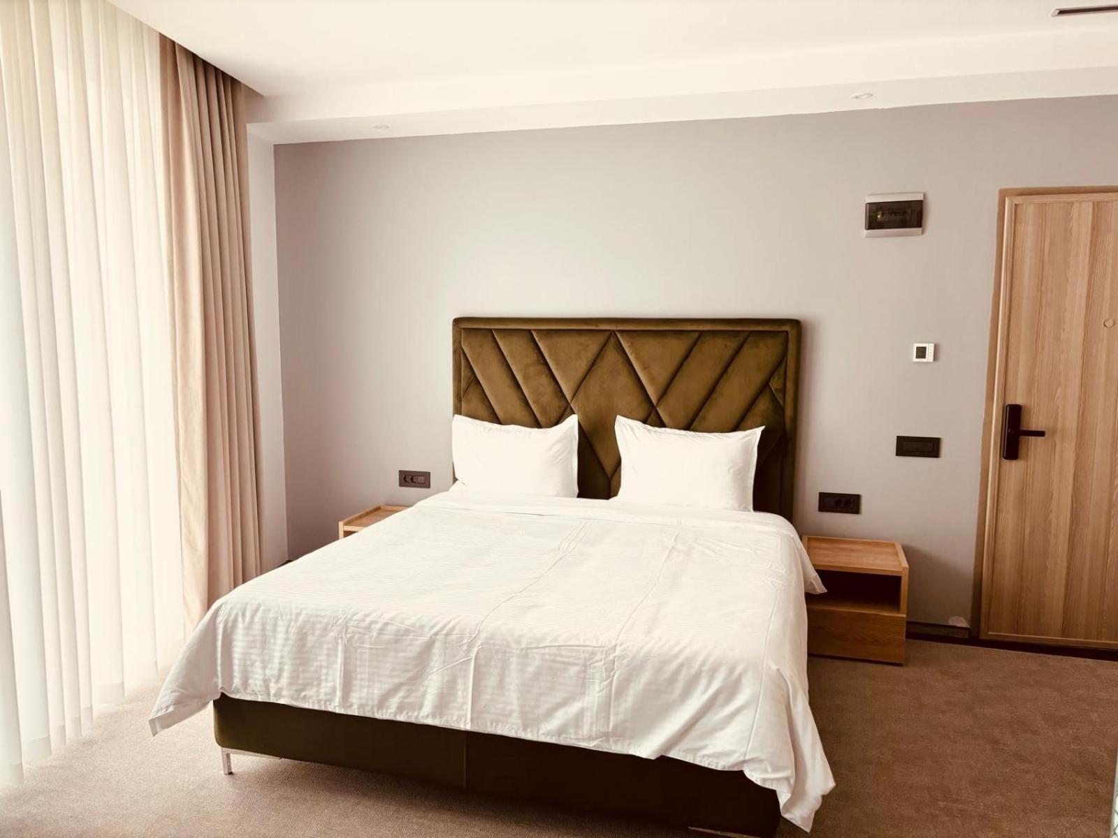 Cm111Apparthotel Бухарест Экстерьер фото