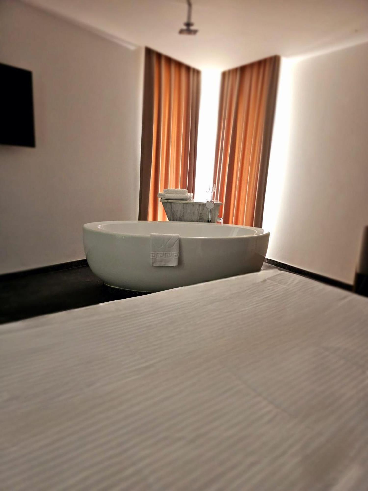 Cm111Apparthotel Бухарест Экстерьер фото