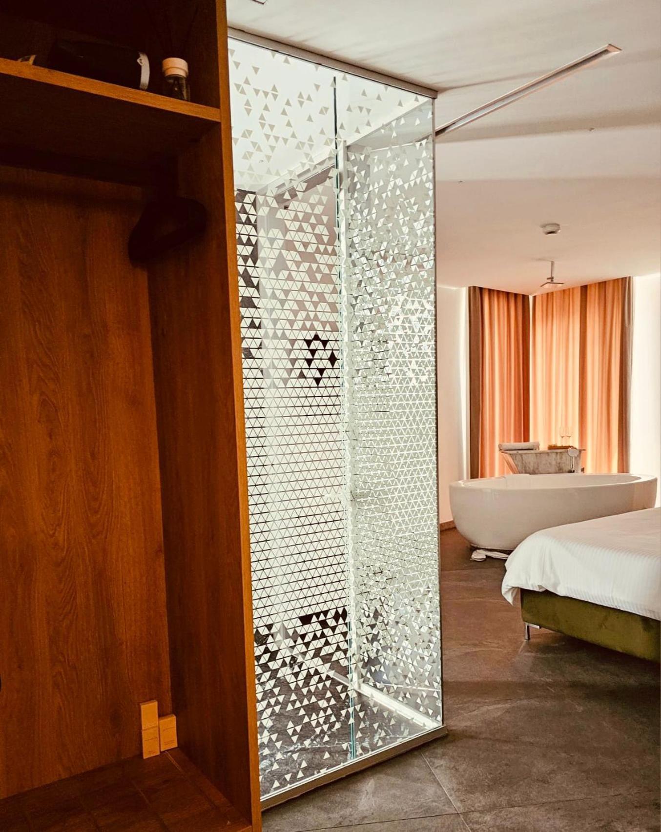Cm111Apparthotel Бухарест Экстерьер фото