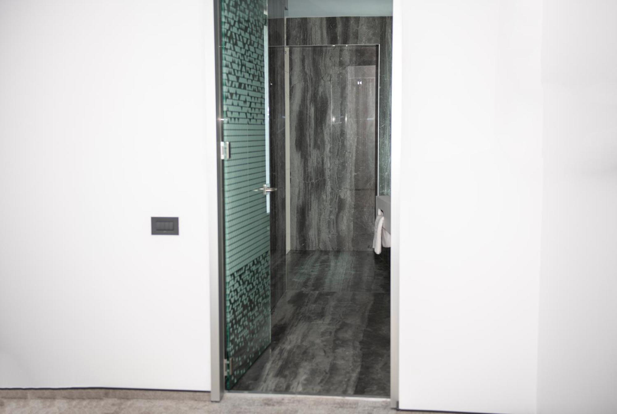 Cm111Apparthotel Бухарест Экстерьер фото