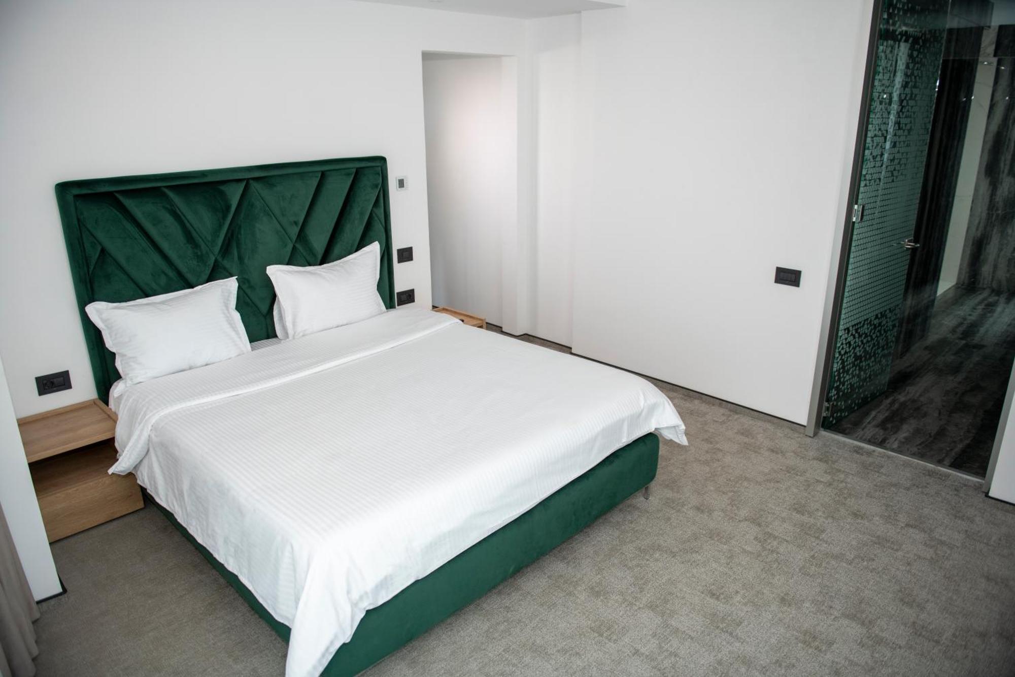 Cm111Apparthotel Бухарест Экстерьер фото
