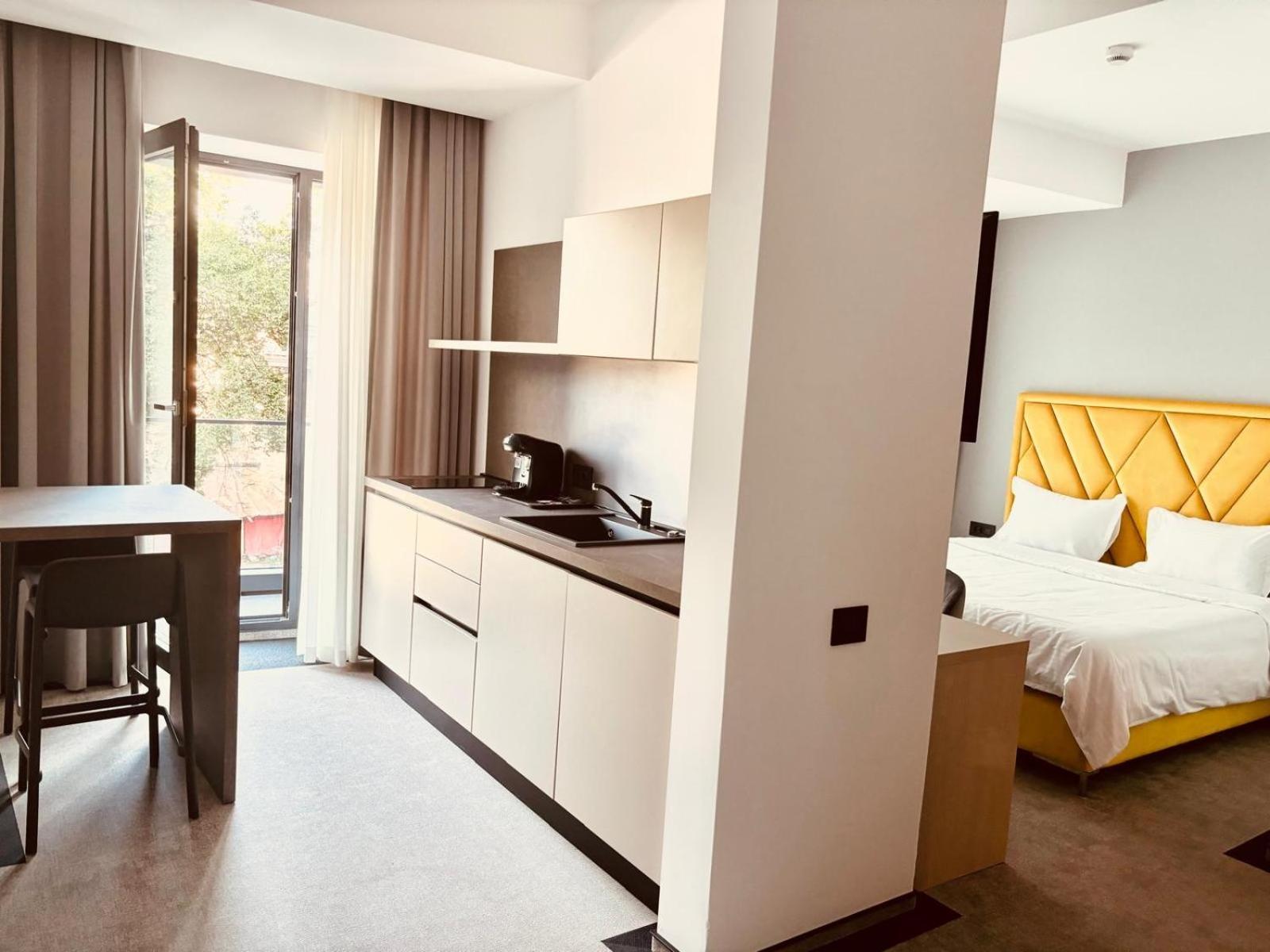Cm111Apparthotel Бухарест Экстерьер фото
