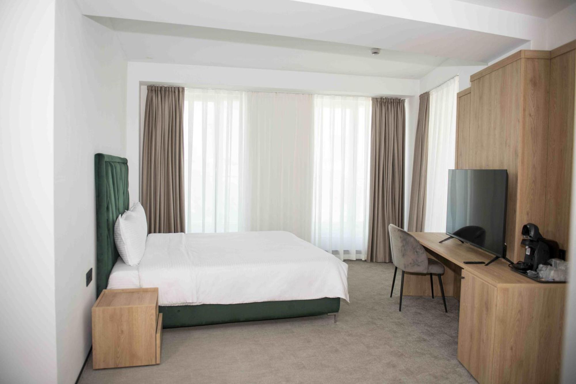 Cm111Apparthotel Бухарест Экстерьер фото