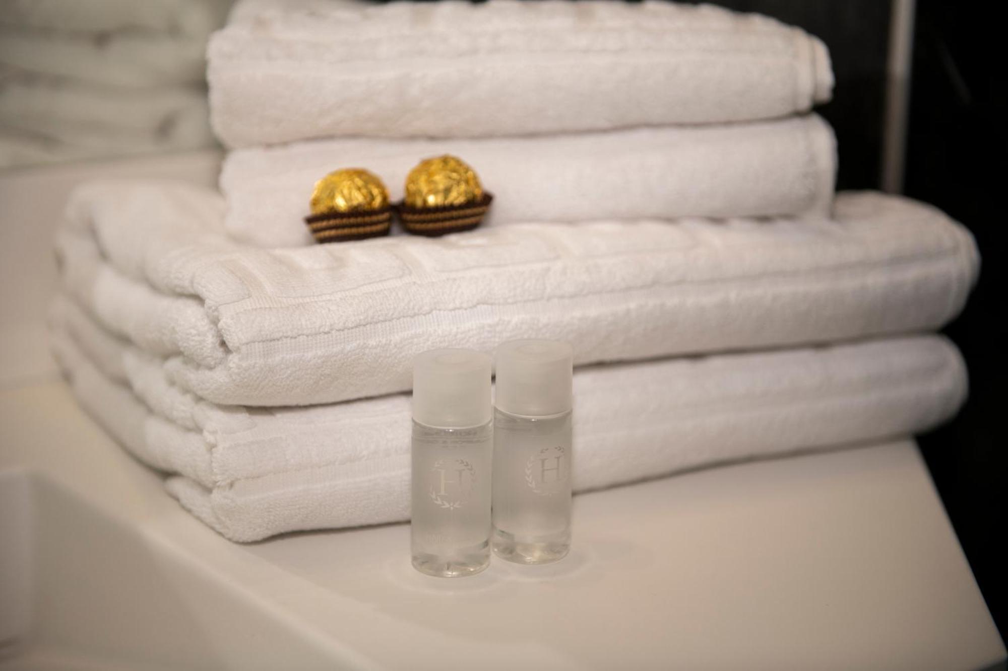 Cm111Apparthotel Бухарест Экстерьер фото