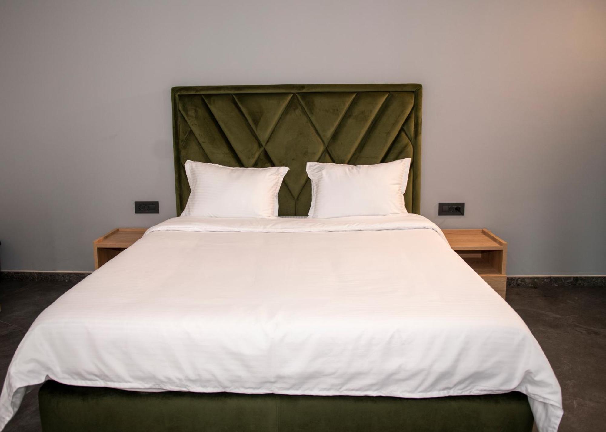 Cm111Apparthotel Бухарест Экстерьер фото